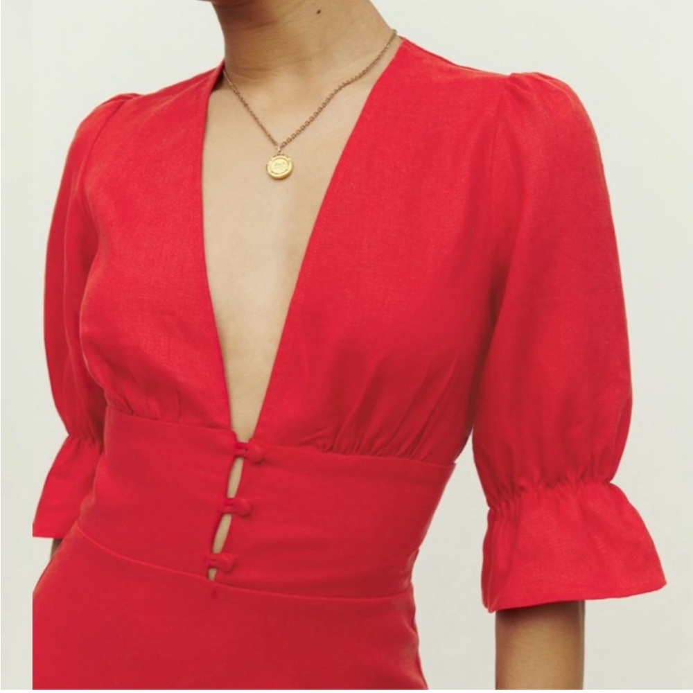 NWT Reformation Simi Linen (Cherry Red) Low Cut Dress - Picture 2 of 9